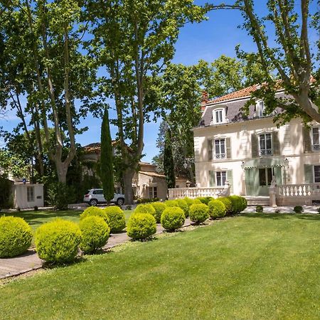 Les Frenes En Provence-Chateau Zen アヴィニョン エクステリア 写真
